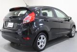 2015 Ford Fiesta (5) SE