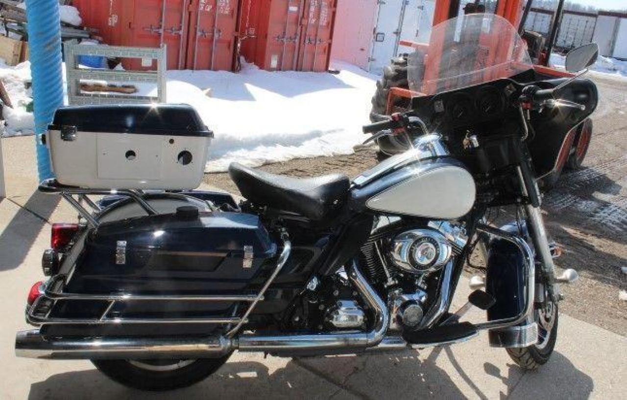 2013 Harley-Davidson FLHTP Electra Glide Police  Photo2
