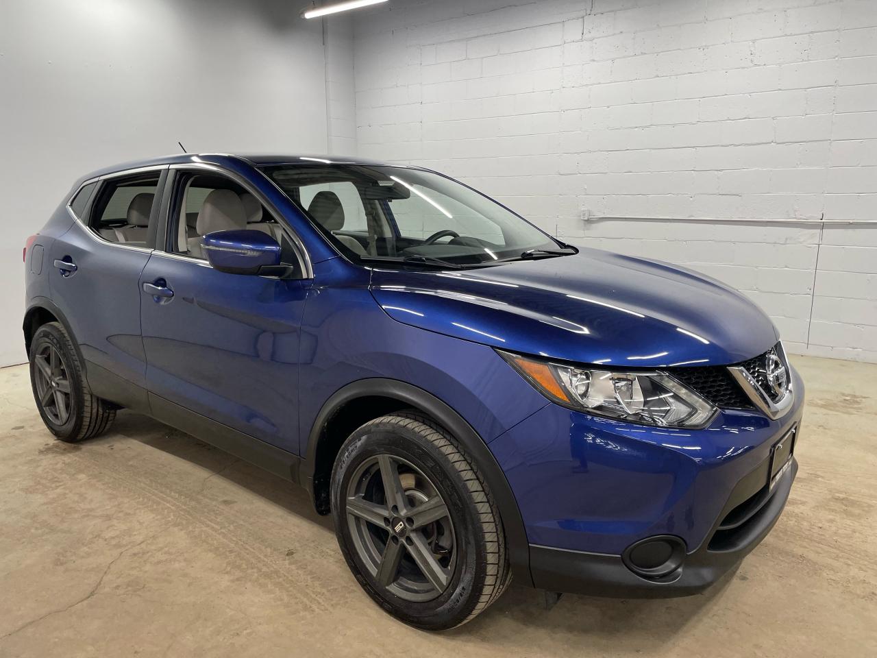 2017 Nissan Qashqai S Photo23