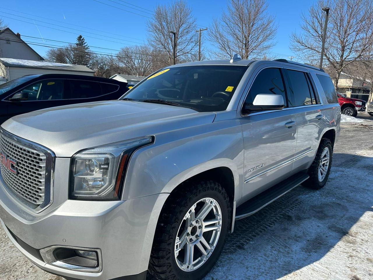 2016 GMC Yukon Denali - Photo #1