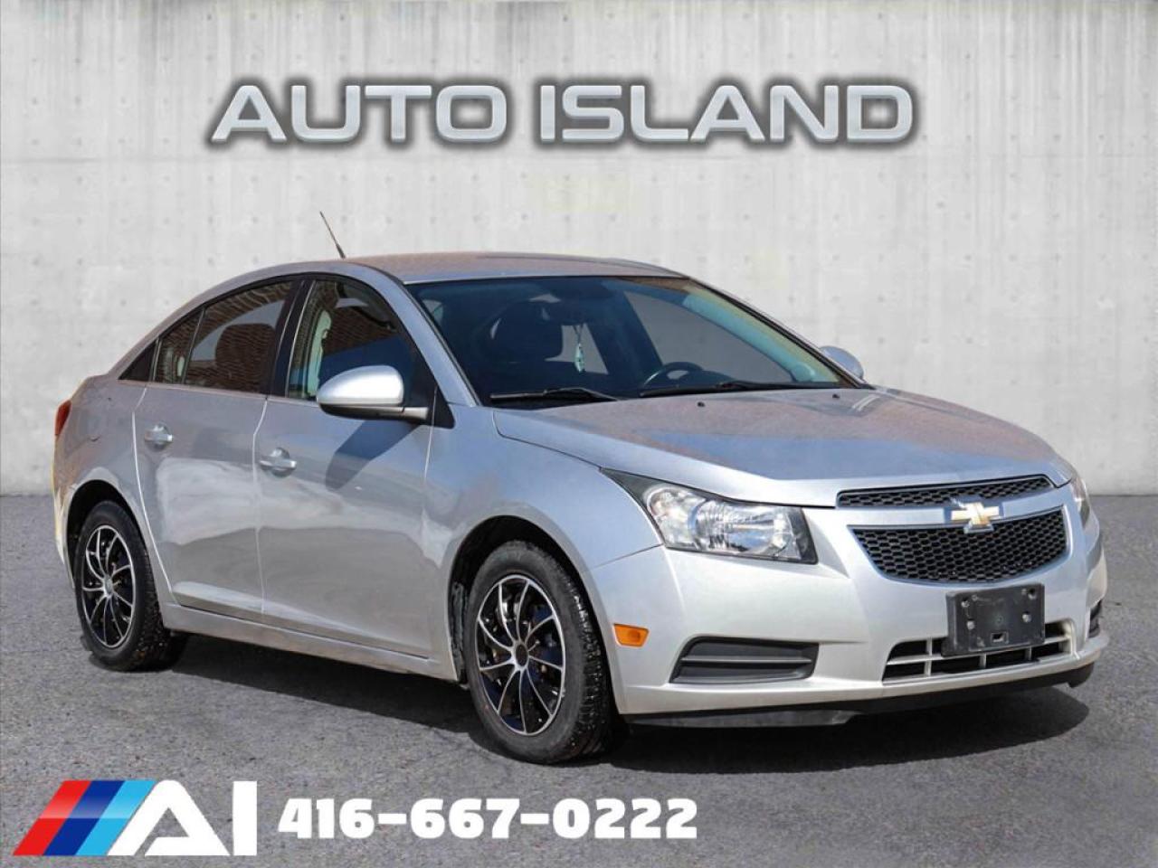 Used 2013 Chevrolet Cruze 4dr Sdn LT Turbo w/1SA for sale in North York, ON