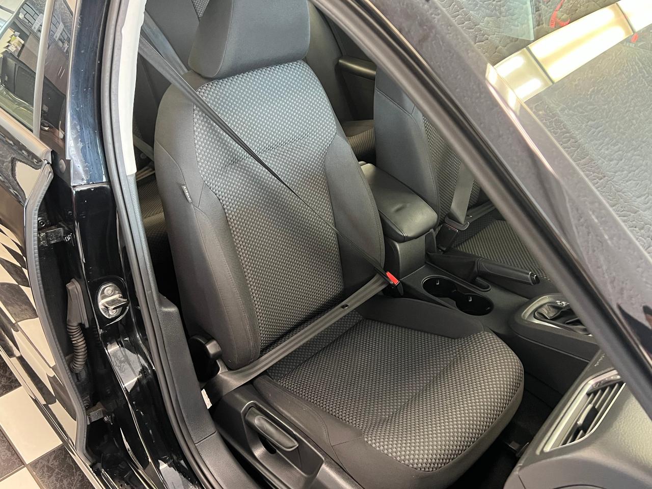 2013 Volkswagen Jetta Trendline+Heated Seats+A/C+Cruise+CLEAN CARFAX - Photo #22