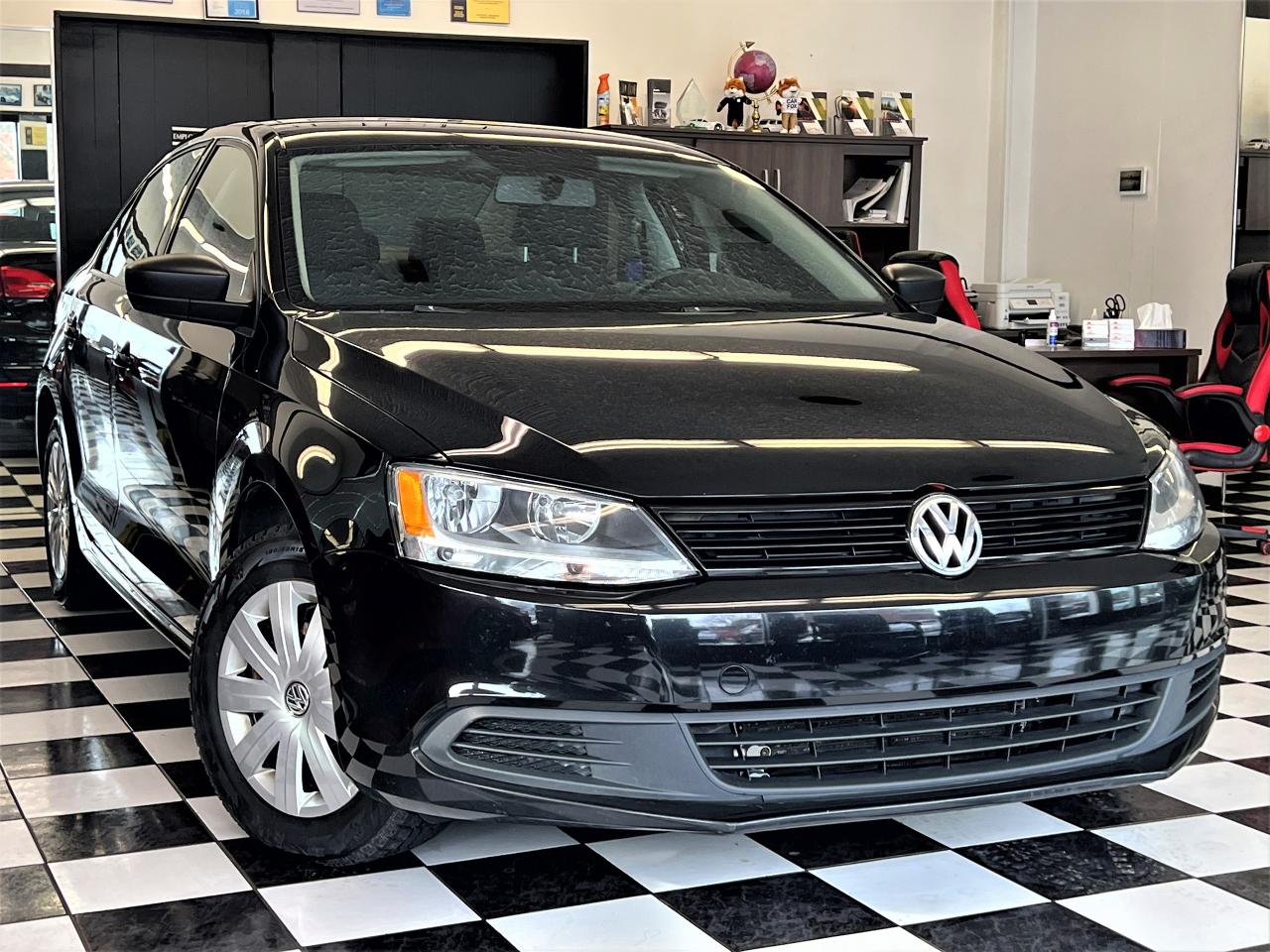 2013 Volkswagen Jetta Trendline+Heated Seats+A/C+Cruise+CLEAN CARFAX - Photo #14