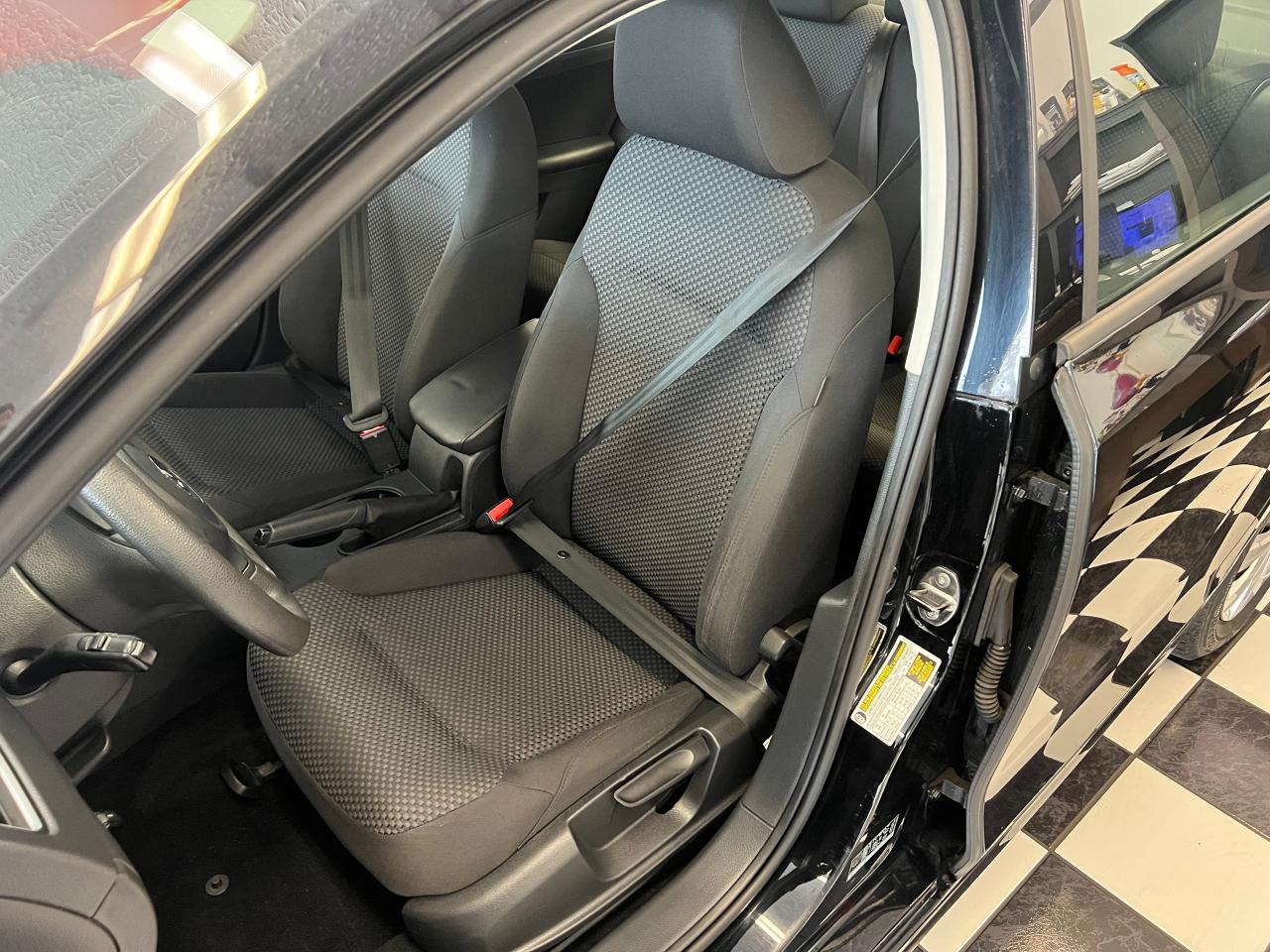 2013 Volkswagen Jetta Trendline+Heated Seats+A/C+Cruise+CLEAN CARFAX - Photo #19