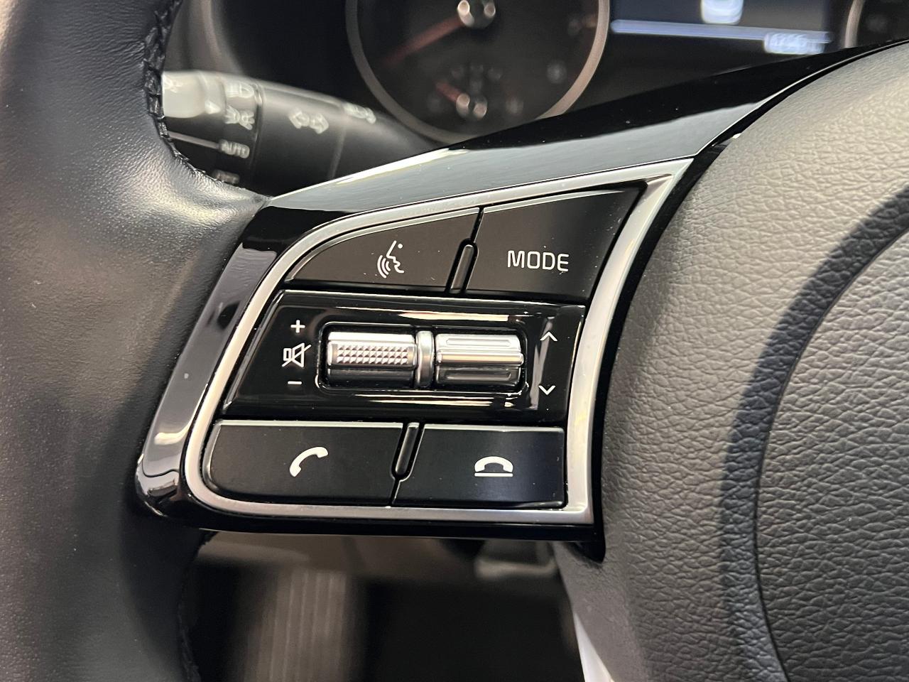 2021 Kia Forte EX Premium+Sunroof+Adaptive Cruise+CLEAN CARFAX - Photo #50