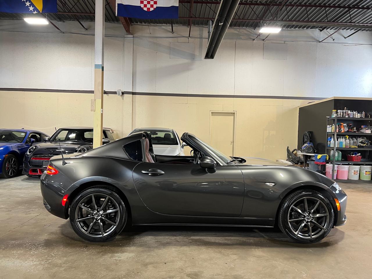 Used 2017 Mazda Miata MX-5 2DR RF RETRACTABLE FASTBACK AUTO - CONVERTIBLE for sale in North York, ON