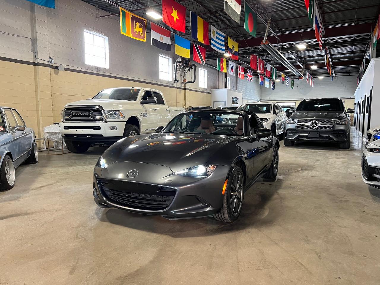 2017 Mazda Miata MX-5 2DR RF RETRACTABLE FASTBACK AUTO - CONVERTIBLE - Photo #4