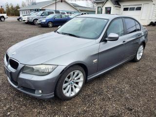 2011 BMW 3 Series 328xi - Photo #3