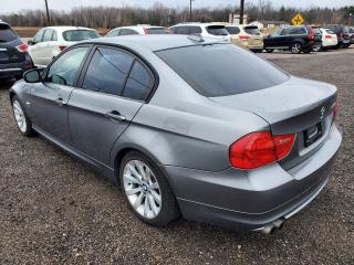 2011 BMW 3 Series 328xi - Photo #5