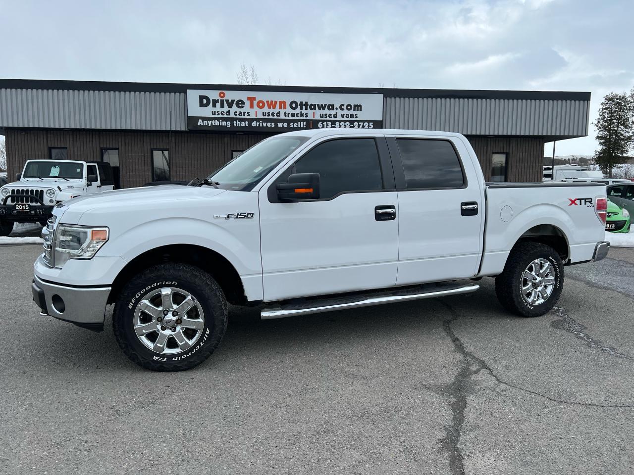 2014 Ford F-150 XTR CREW CAB 4X4 **5.0L V8** - Photo #1