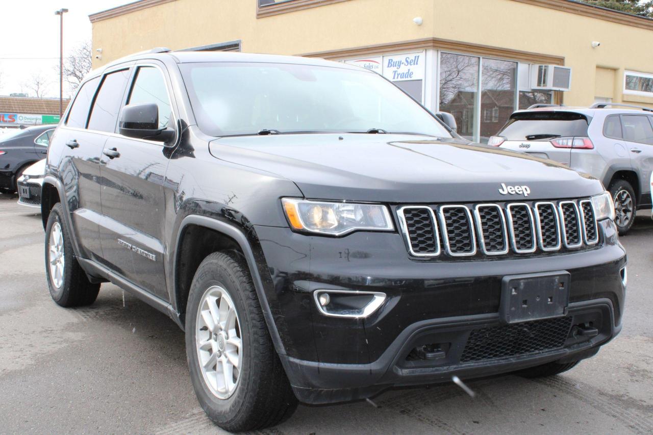 2020 Jeep Grand Cherokee LAREDO 4x4