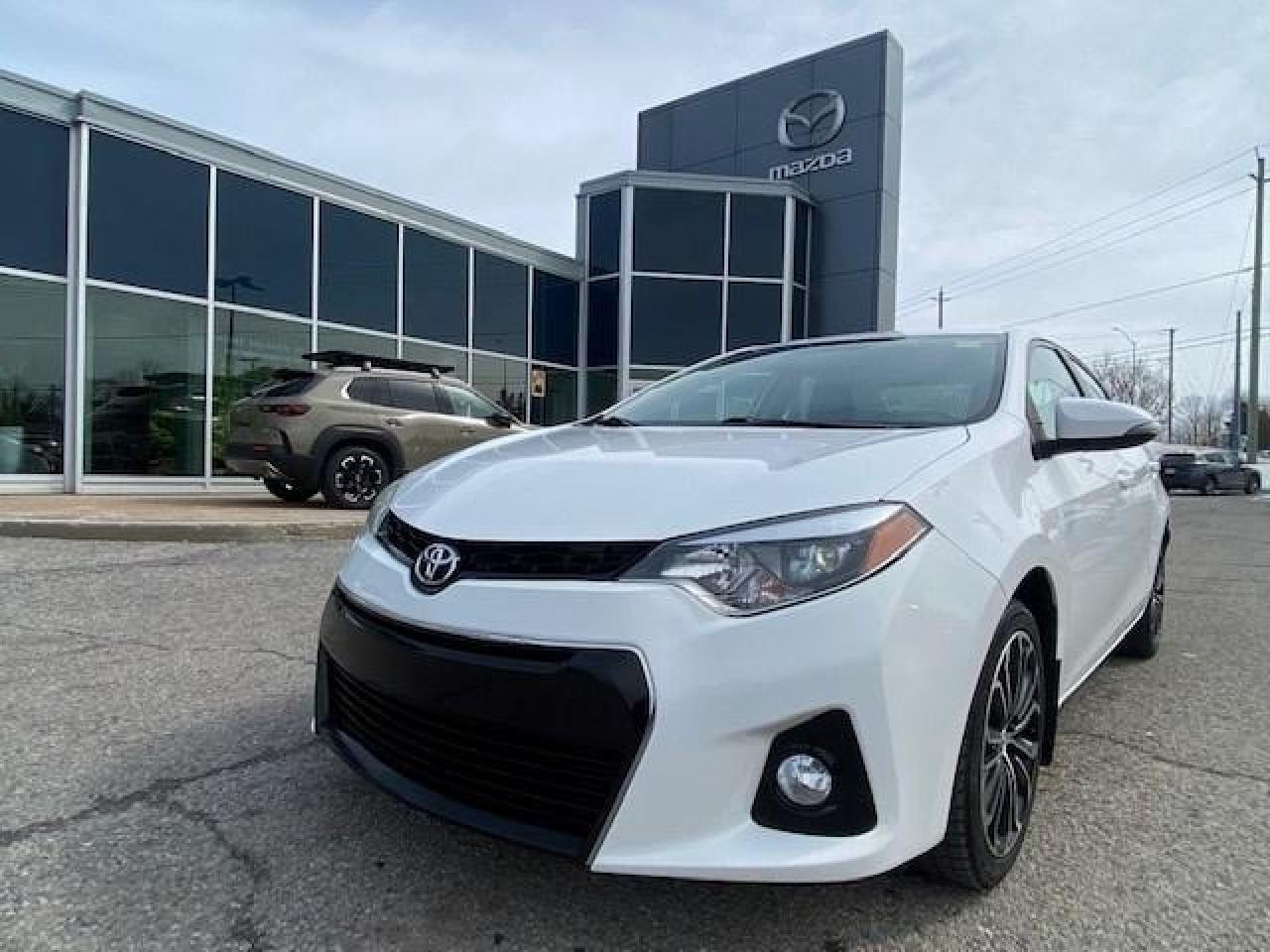 Used 2015 Toyota Corolla 4dr Sdn Man S for sale in Ottawa, ON