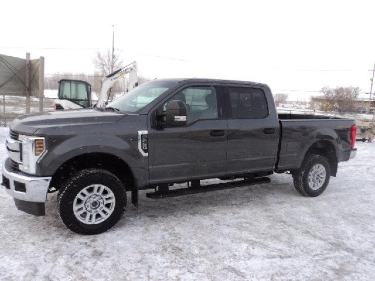 <p>2018 Ford F250 Crew Cab 4x4 XLT 6.2L air tilt cruise pl pw pm spray boxliner, new tires big screen display, bucket seats, power seats , 211,000 km We offer bank financing and warranties $38900 plus taxes, Conquest Truck & Auto Sales 149 Oak Point hwy Winnipeg 204 633-1135 or online at www.conquesttruck.ca DP0789 </p>
