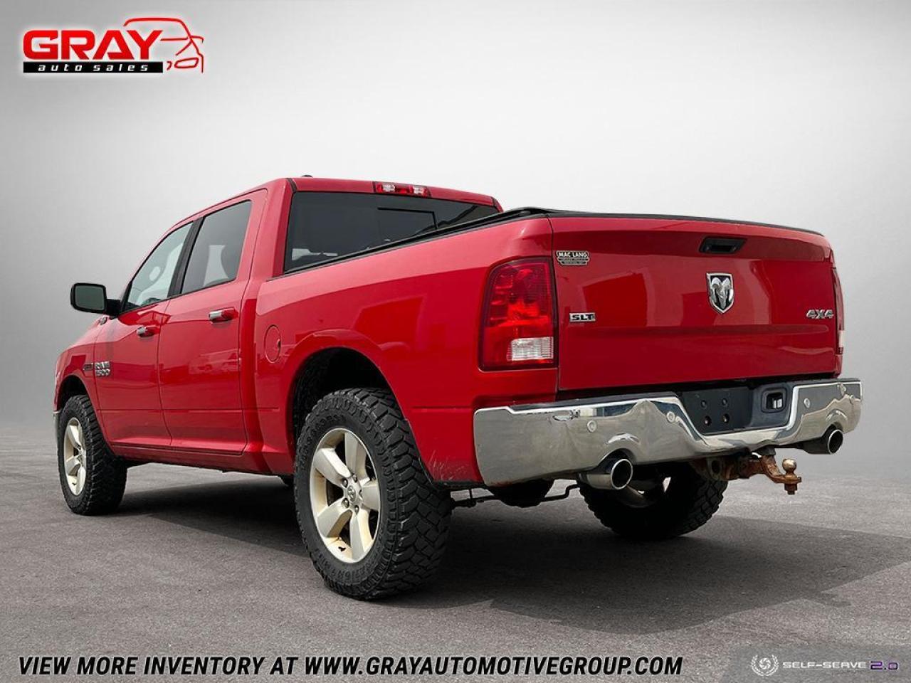 2016 RAM 1500 4WD CREW CAB 140.5" SLT - Photo #3