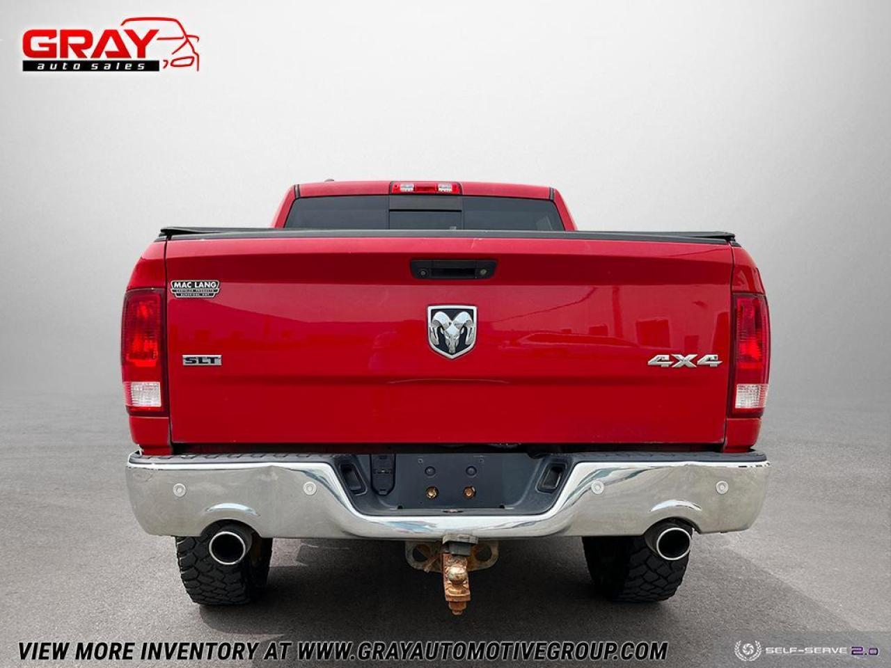 2016 RAM 1500 4WD CREW CAB 140.5" SLT - Photo #4