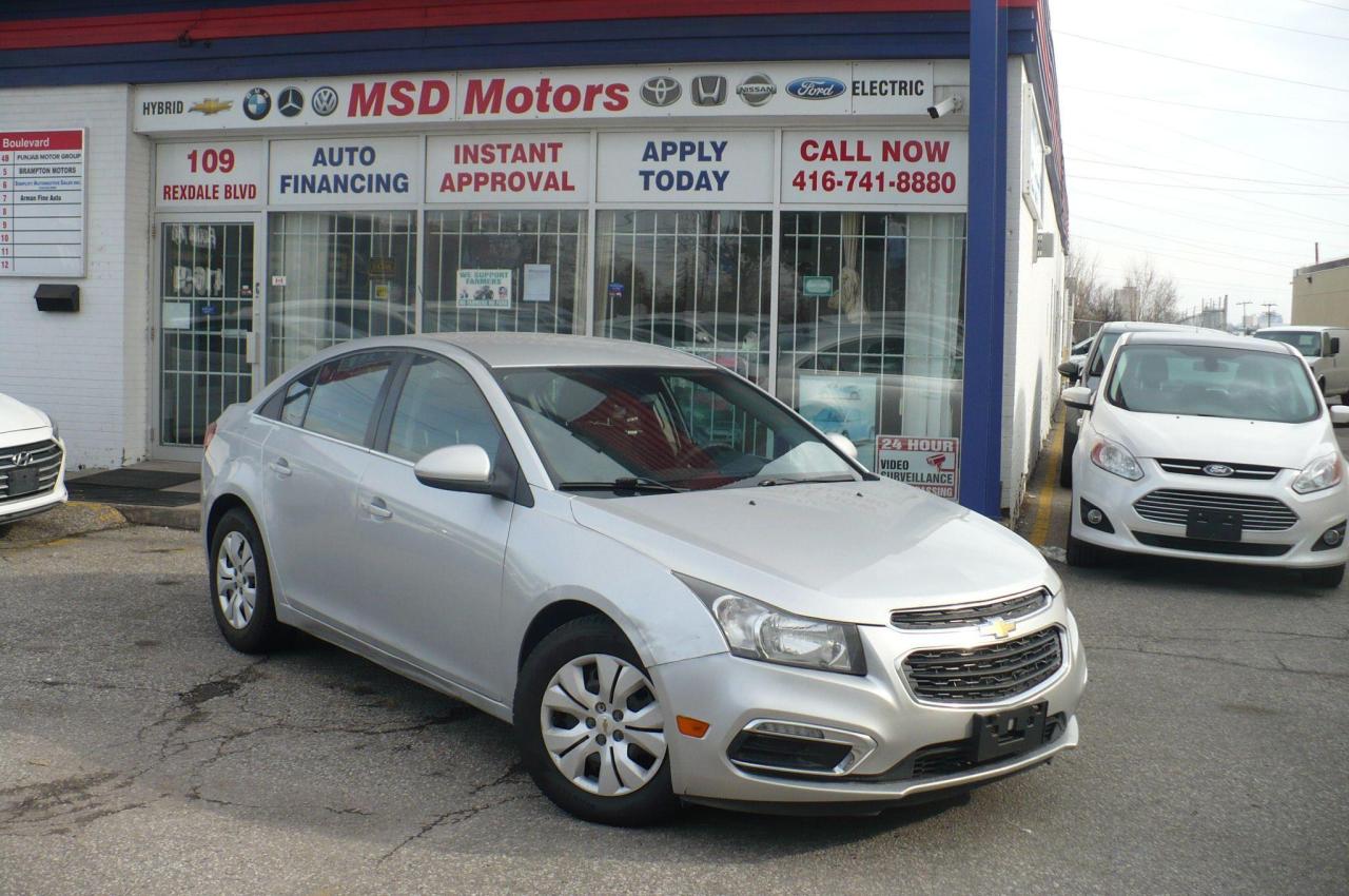 2015 Chevrolet Cruze 4dr Sdn 1LT BACK UP CAMERA