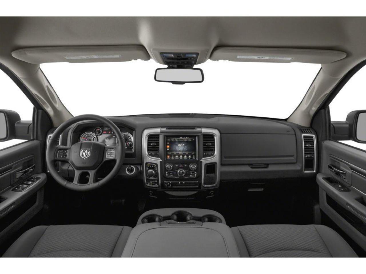 2023 RAM 1500 Classic SLT Photo4