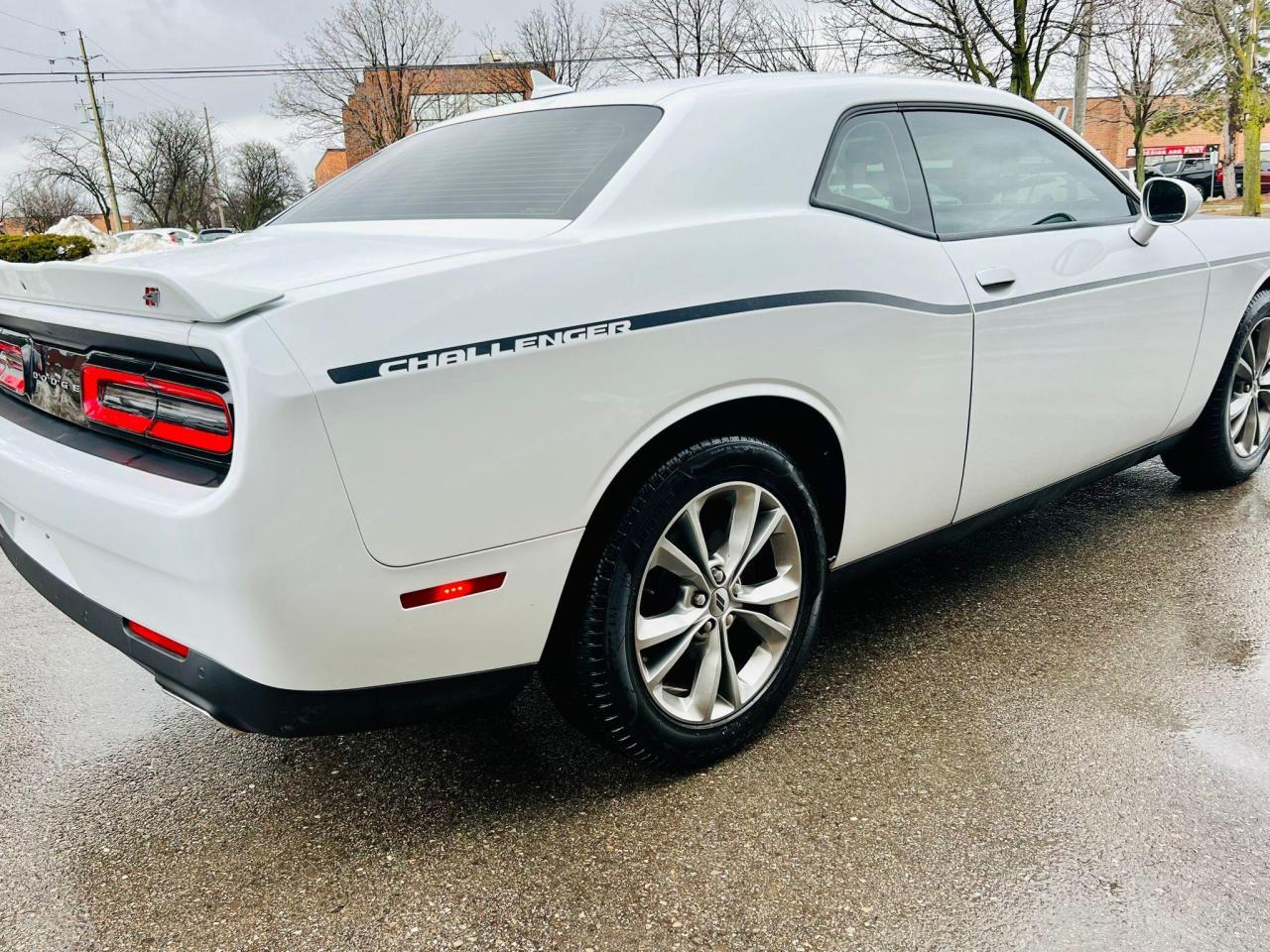 2020 Dodge Challenger GT AWD Photo3