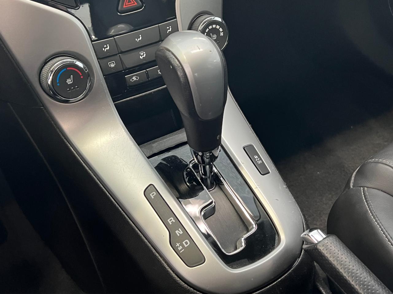2015 Chevrolet Cruze 2LT+Roof+GPS+Camera+Remote Start+Heated Seats - Photo #36