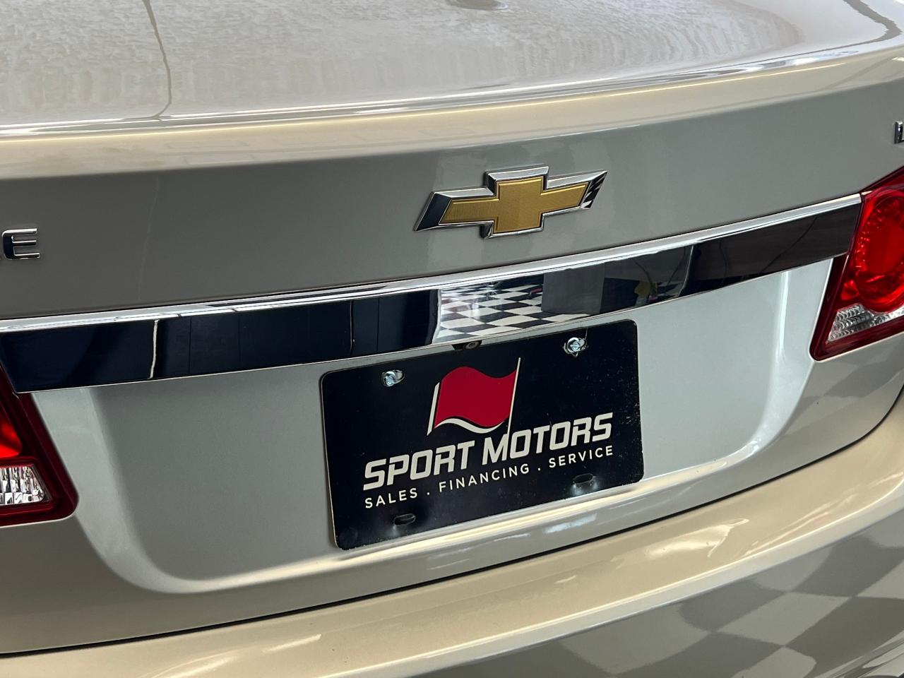 2015 Chevrolet Cruze 2LT+Roof+GPS+Camera+Remote Start+Heated Seats - Photo #61