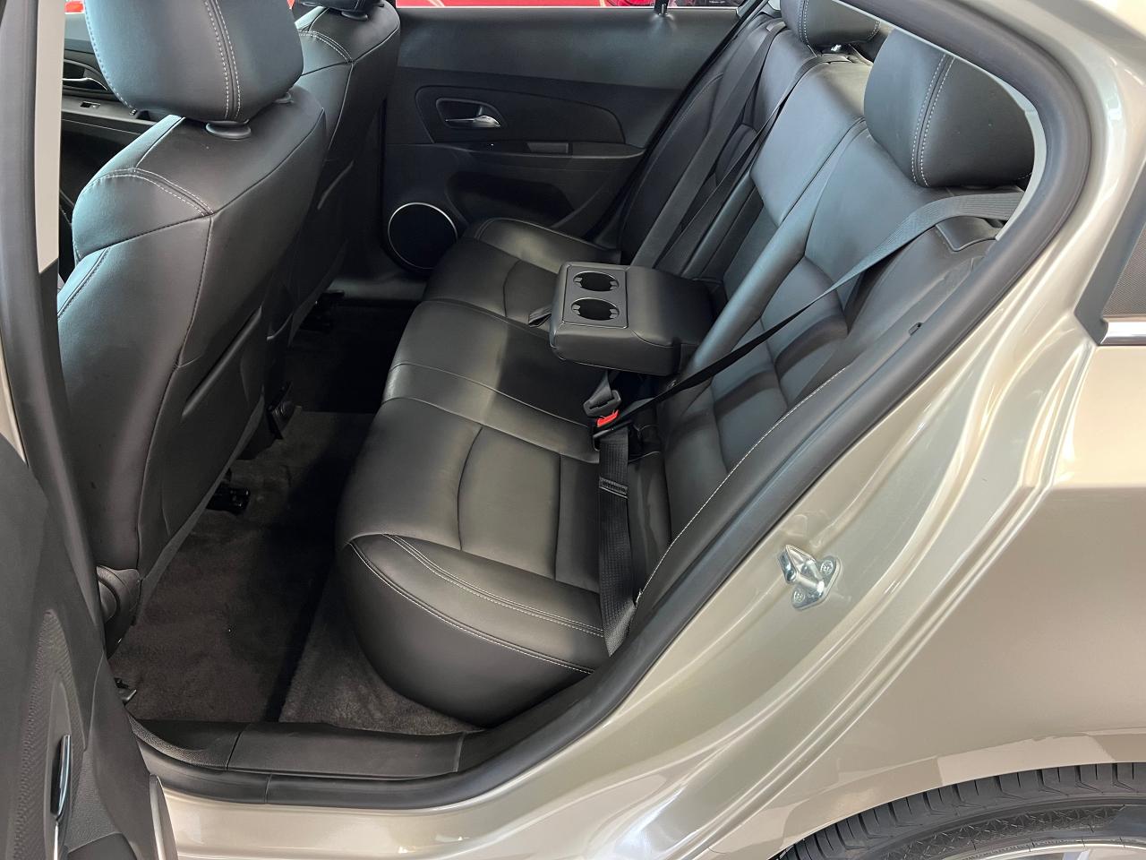 2015 Chevrolet Cruze 2LT+Roof+GPS+Camera+Remote Start+Heated Seats - Photo #25
