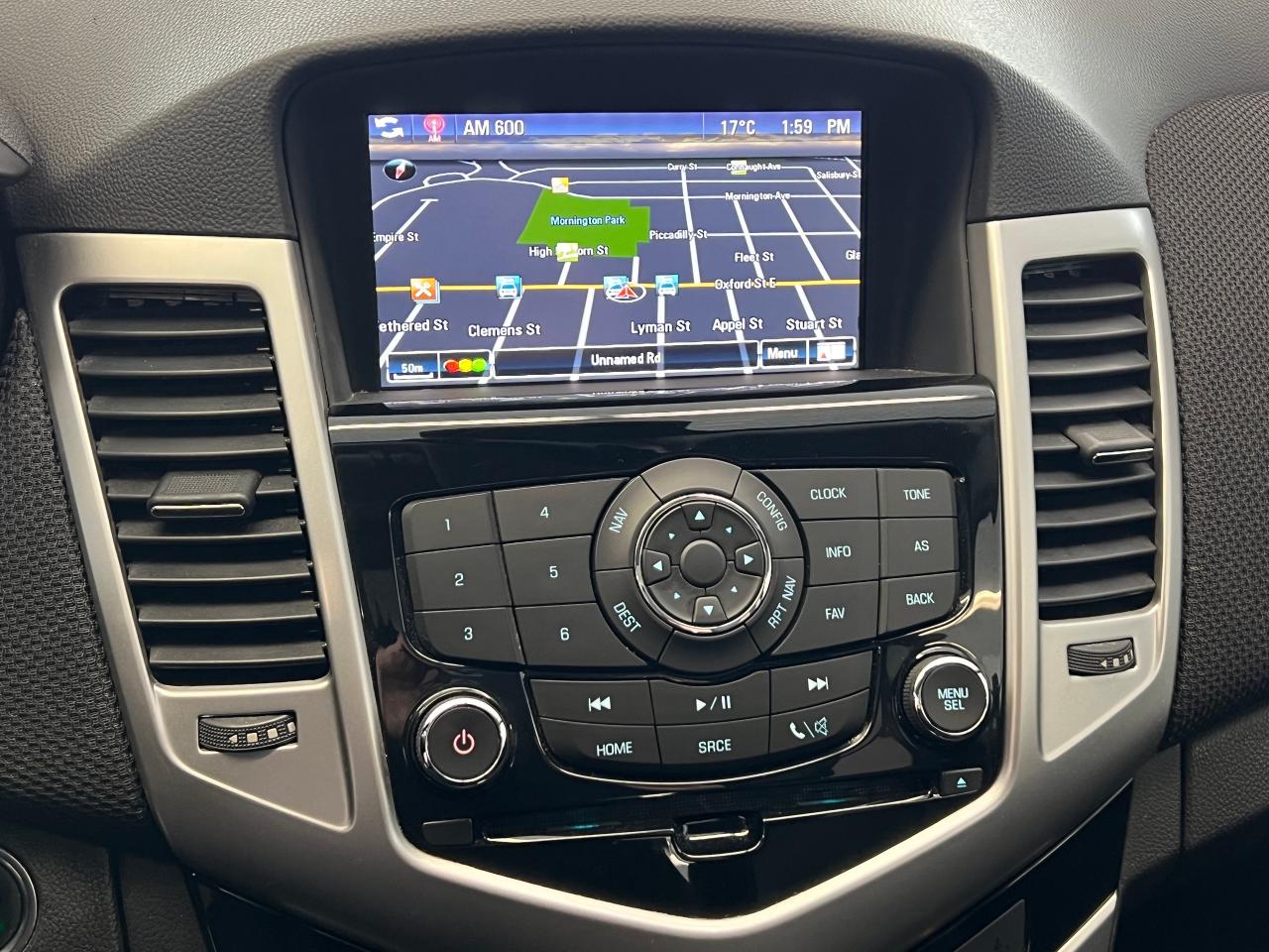 2015 Chevrolet Cruze 2LT+Roof+GPS+Camera+Remote Start+Heated Seats - Photo #27