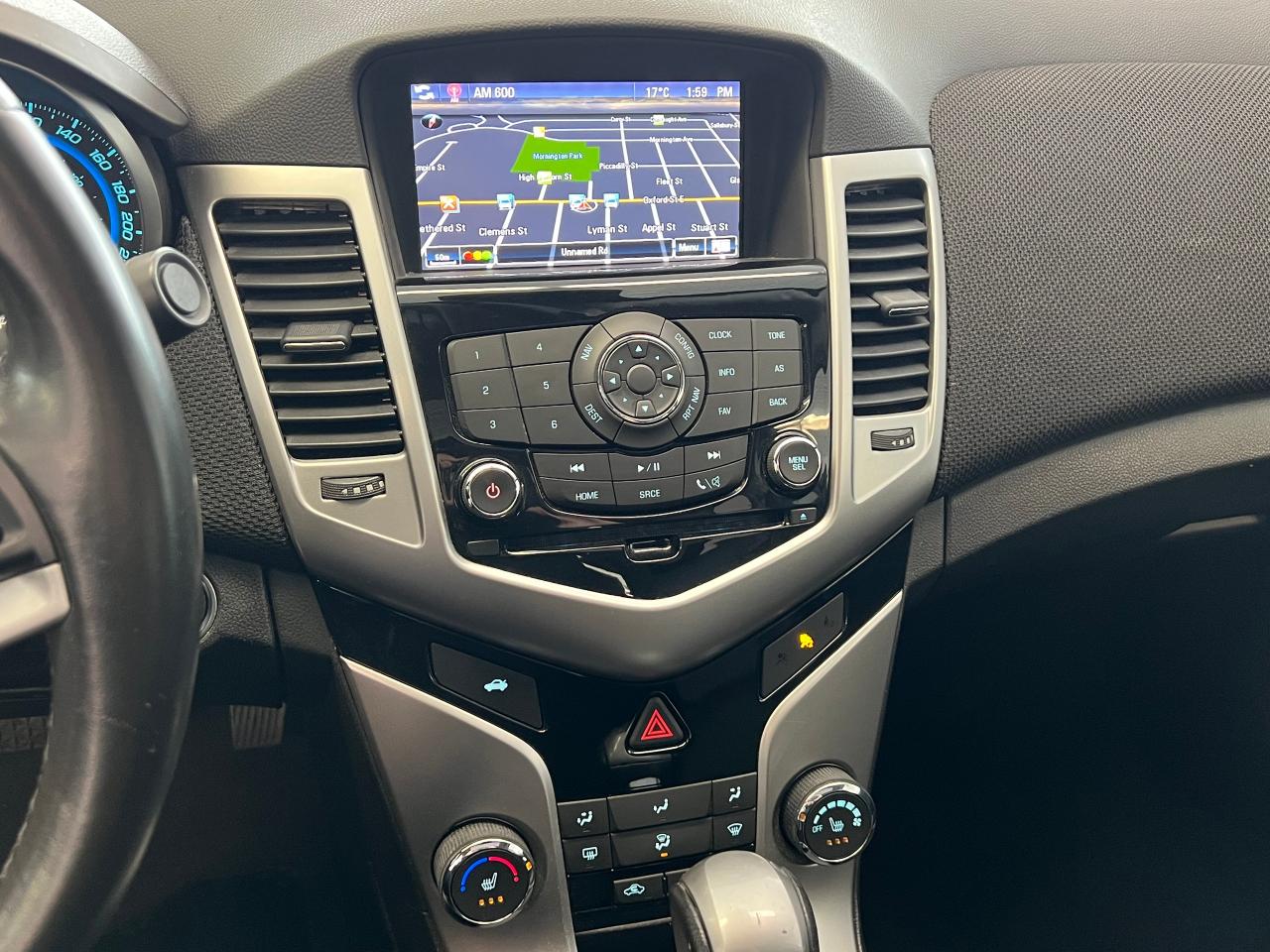 2015 Chevrolet Cruze 2LT+Roof+GPS+Camera+Remote Start+Heated Seats - Photo #10