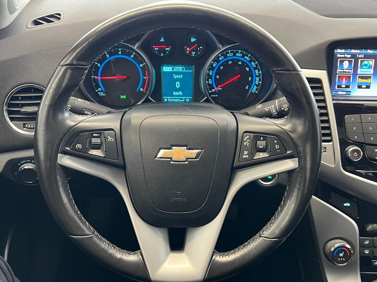 2015 Chevrolet Cruze 2LT+Roof+GPS+Camera+Remote Start+Heated Seats - Photo #9