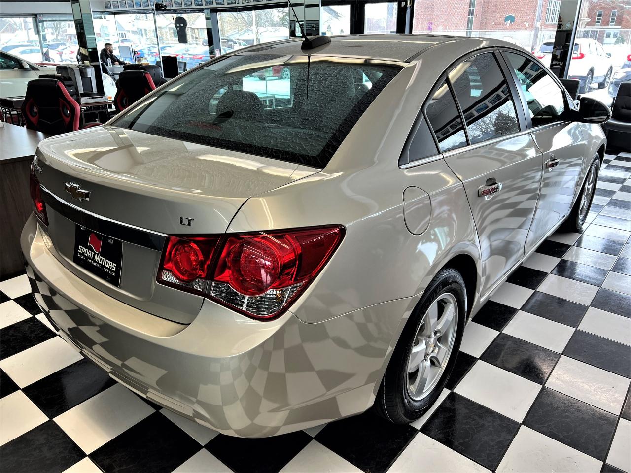 2015 Chevrolet Cruze 2LT+Roof+GPS+Camera+Remote Start+Heated Seats Photo67