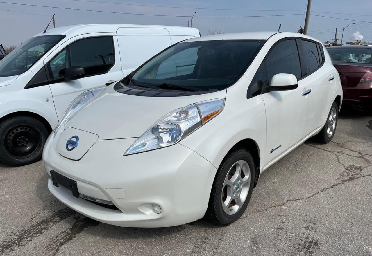 Used 2014 Nissan Leaf SV for sale in Burlington, ON