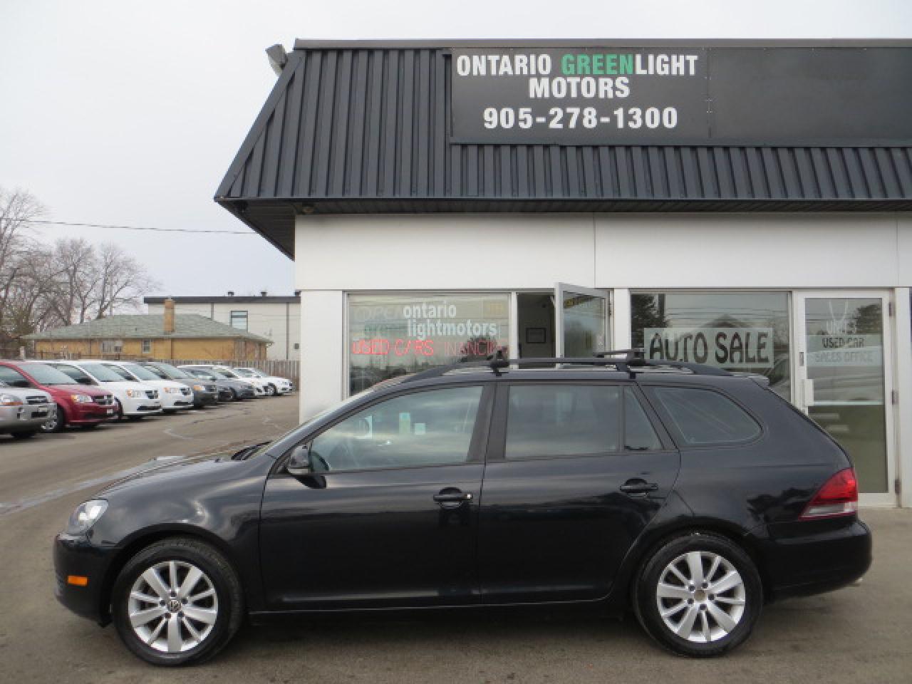 2013 Volkswagen Golf Wagon 2.5L,CERTIFIED,MANUAL TRANSMISSION