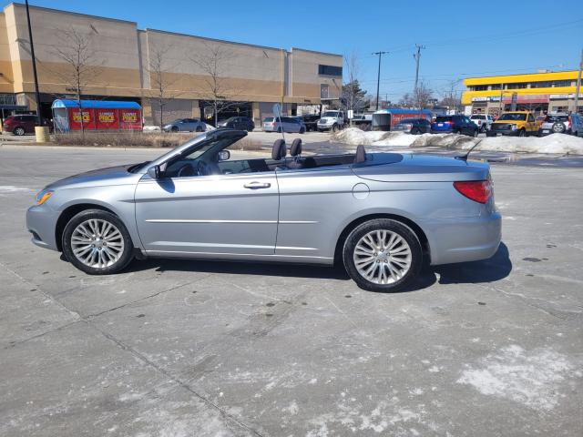 2013 Chrysler 200 Convertible, Low km, 3/Y Warranty Available