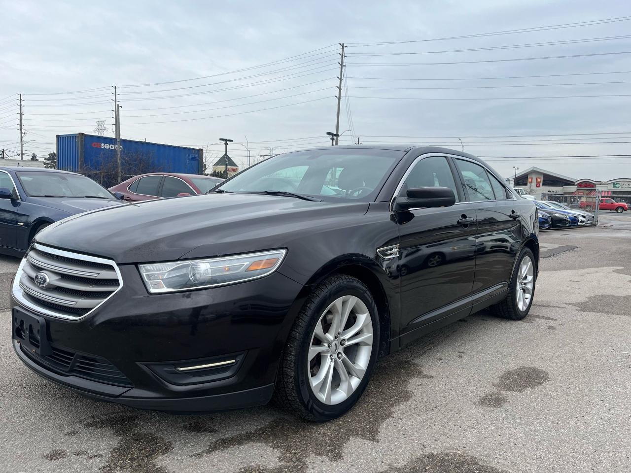 2013 Ford Taurus SEL - Photo #1