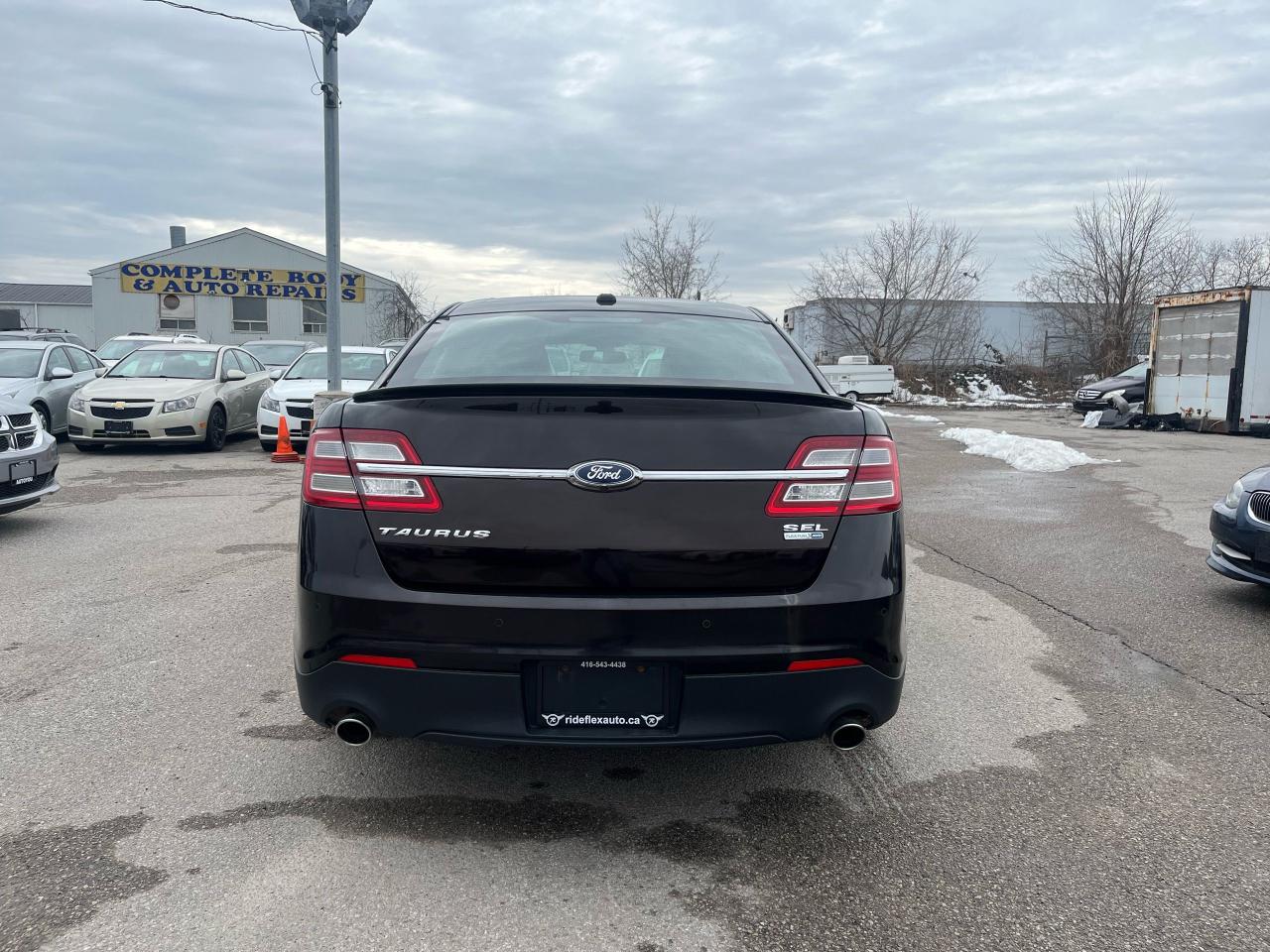 2013 Ford Taurus SEL - Photo #6