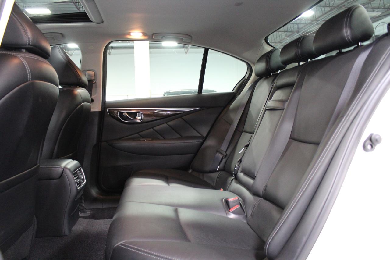 2016 Infiniti Q50 3.0T - Photo #19