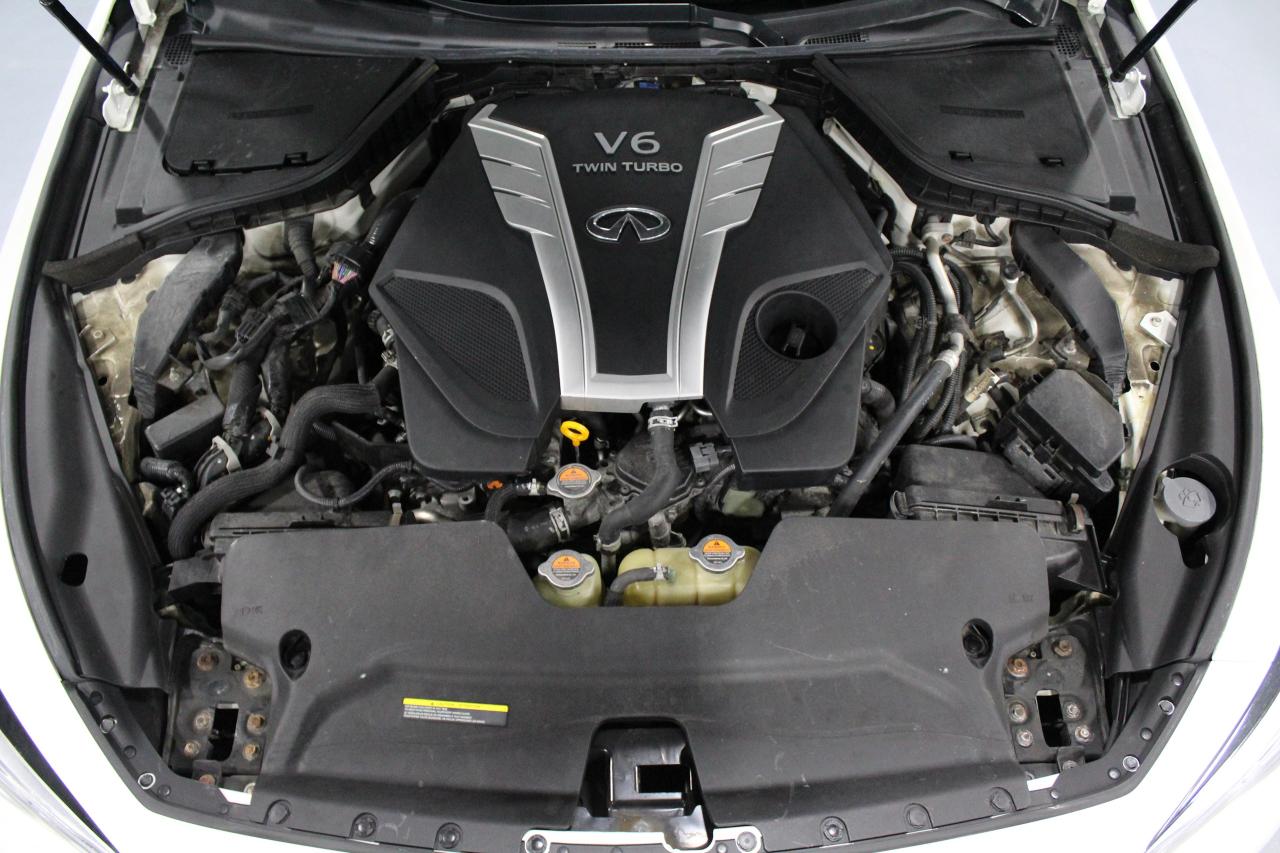 2016 Infiniti Q50 3.0T - Photo #10