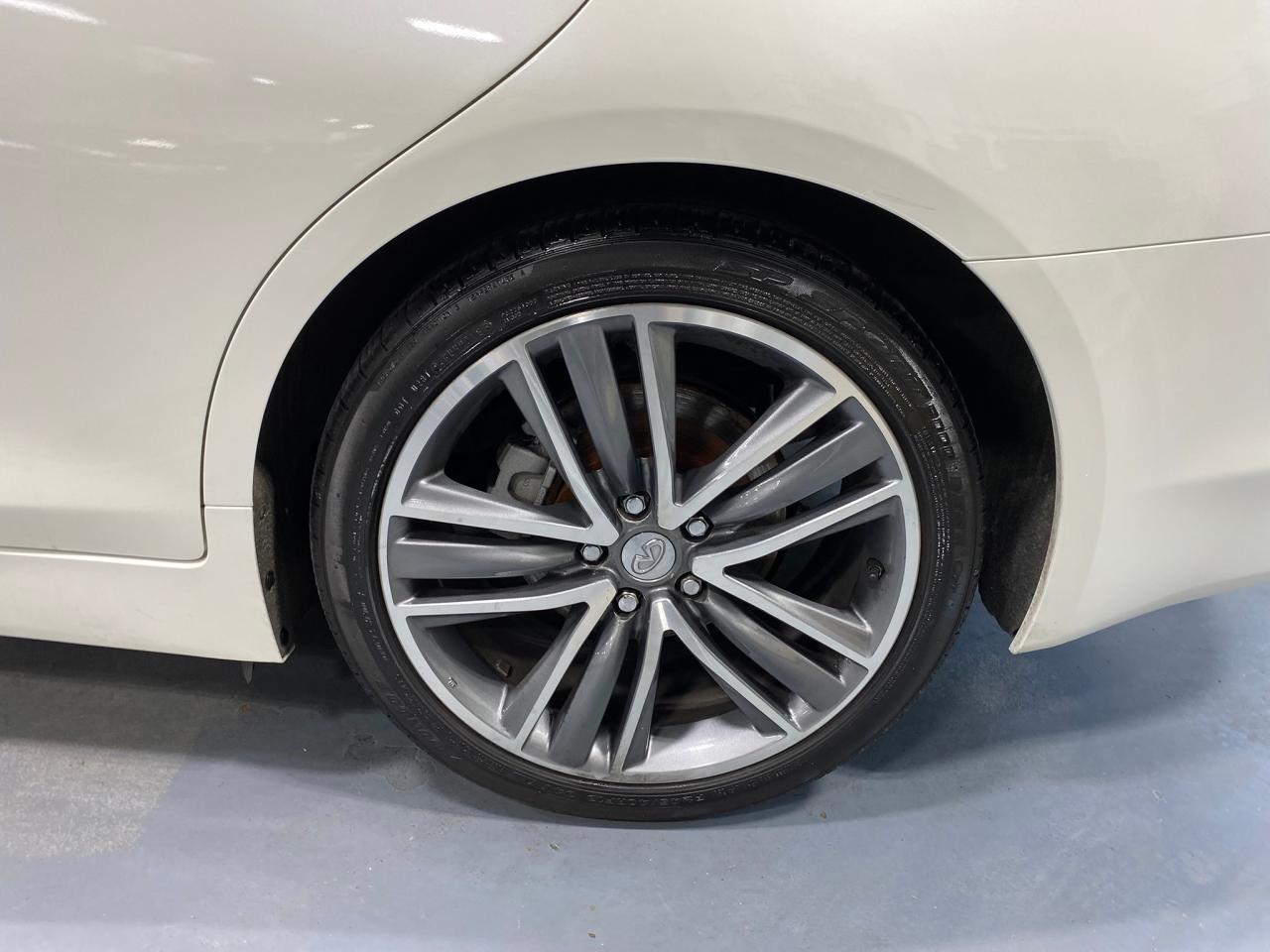 2016 Infiniti Q50 3.0T - Photo #10