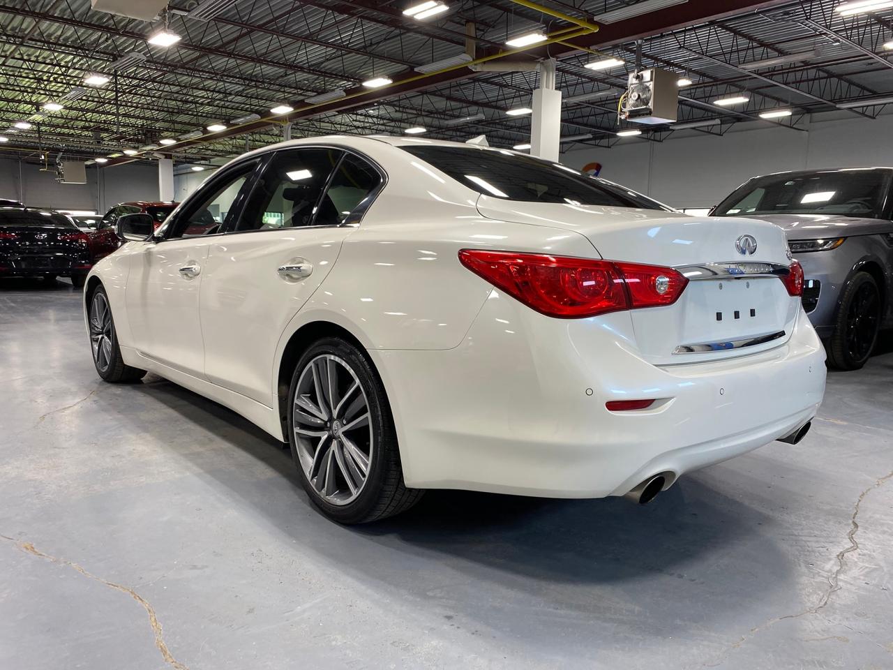 2016 Infiniti Q50 3.0T - Photo #3