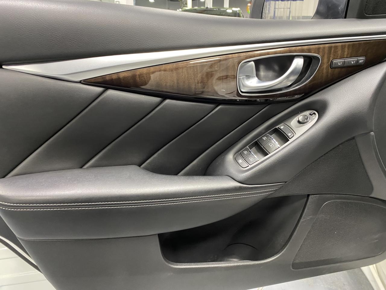 2016 Infiniti Q50 3.0T - Photo #11
