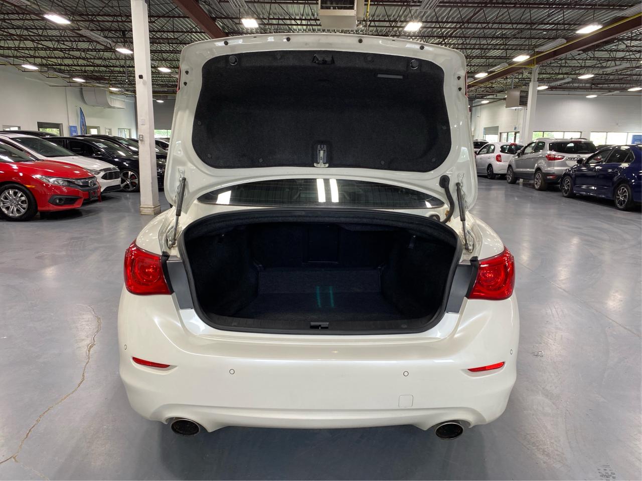 2016 Infiniti Q50 3.0T Photo