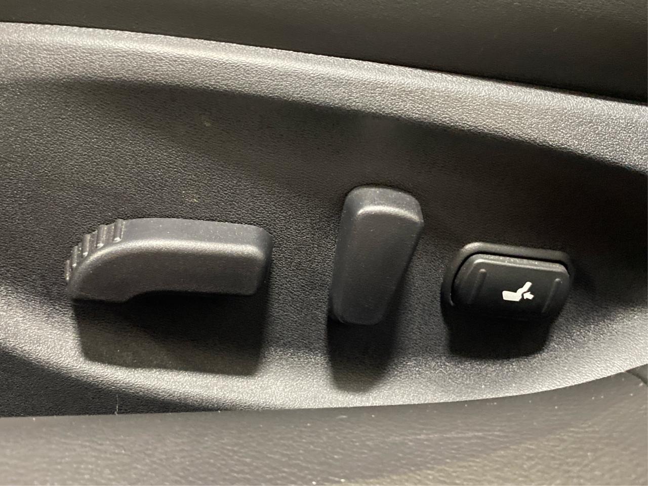 2016 Infiniti Q50 3.0T Photo