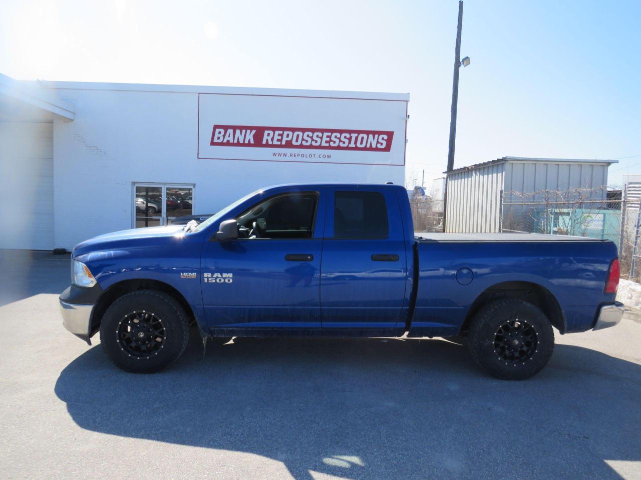 2017 RAM 1500 ST