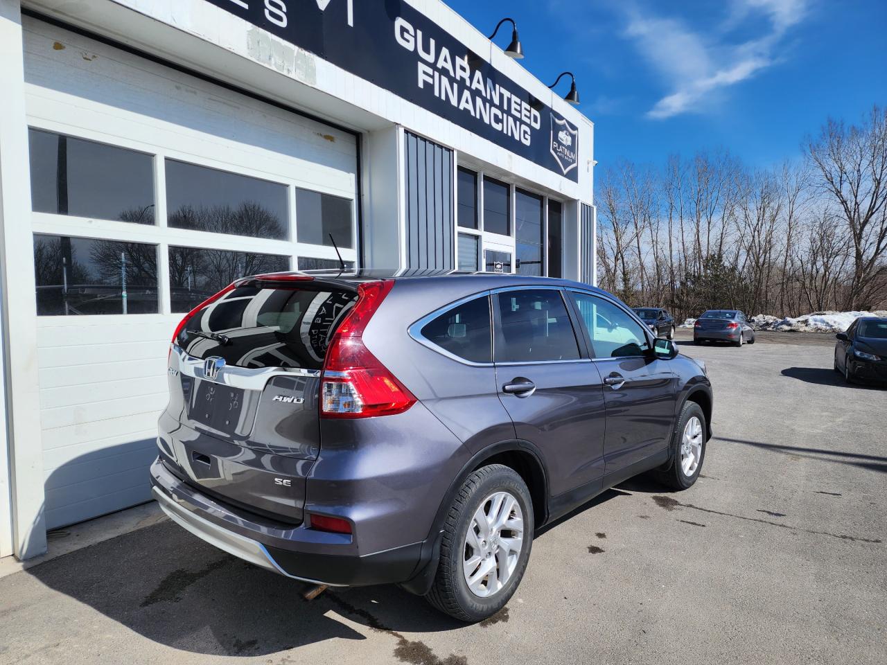 2016 Honda CR-V SE Photo3