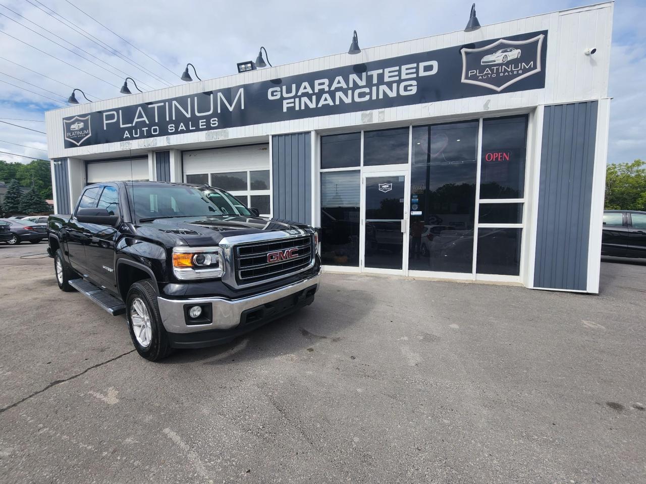 Used 2014 GMC Sierra 1500 SLE for sale in Kingston, ON
