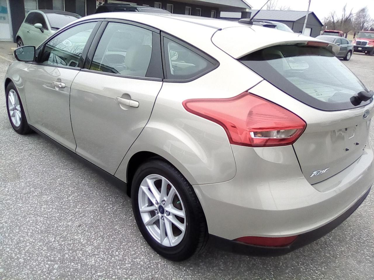 2015 Ford Focus SE Hatch