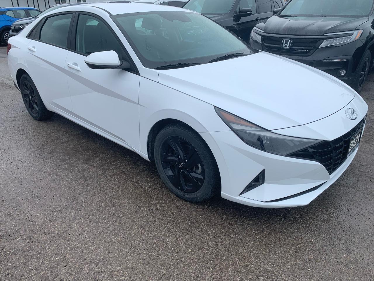 Used 2021 Hyundai Elantra Preferred CAMERA ,BLUETOOTH, APPLE CAR PLAY for sale in Oakville, ON