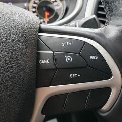 2018 Jeep Cherokee Trailhawk 4X4 Sunroof Heated Seats - Photo #16