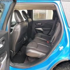 2018 Jeep Cherokee Trailhawk 4X4 Sunroof Heated Seats - Photo #9