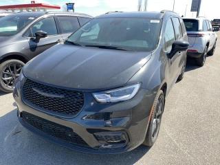 New 2023 Chrysler Pacifica Touring-L for sale in Slave Lake, AB