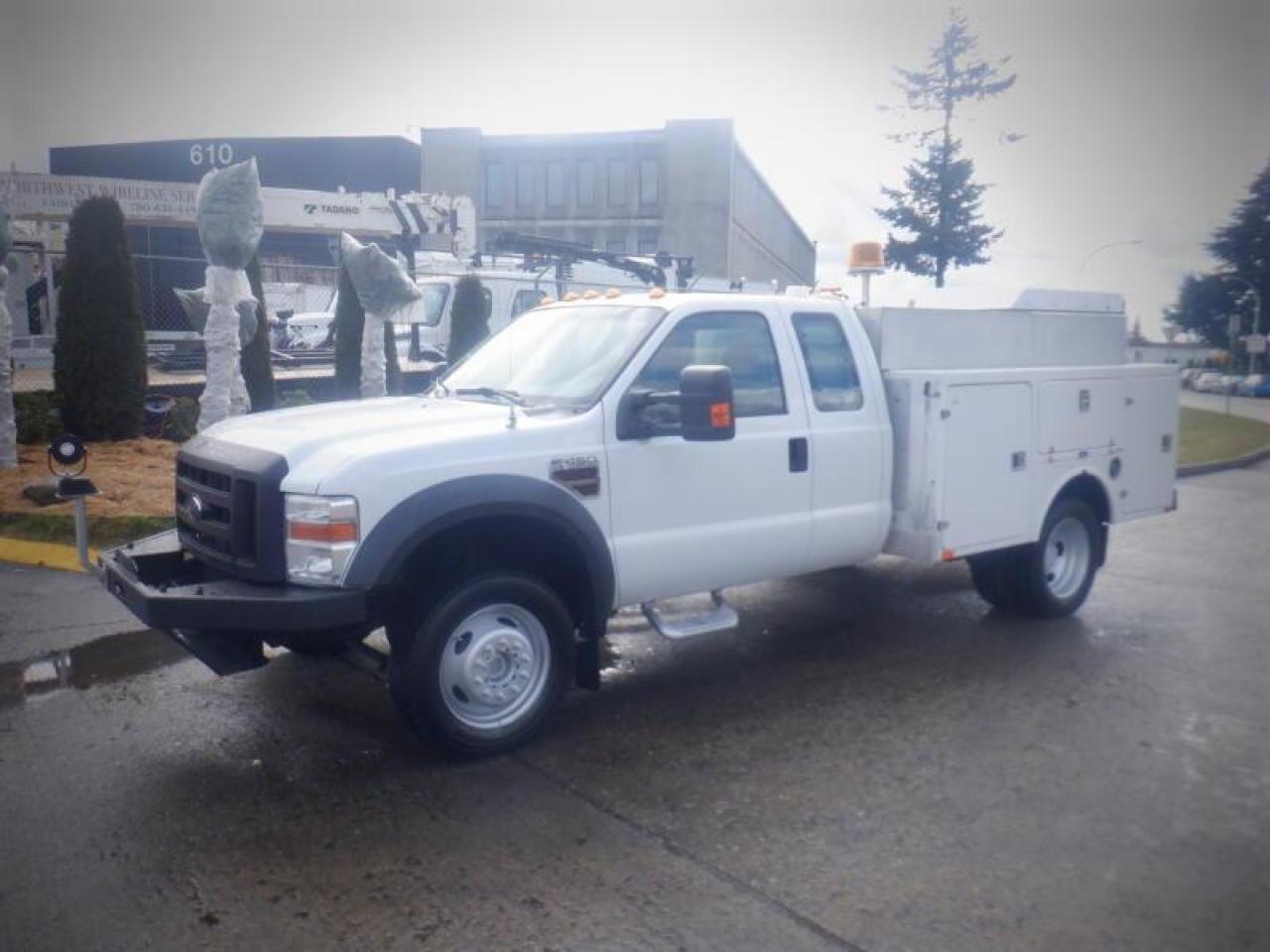 Used 2010 Ford F-450 SD Service Truck  4WD Diesel for sale in Burnaby, BC